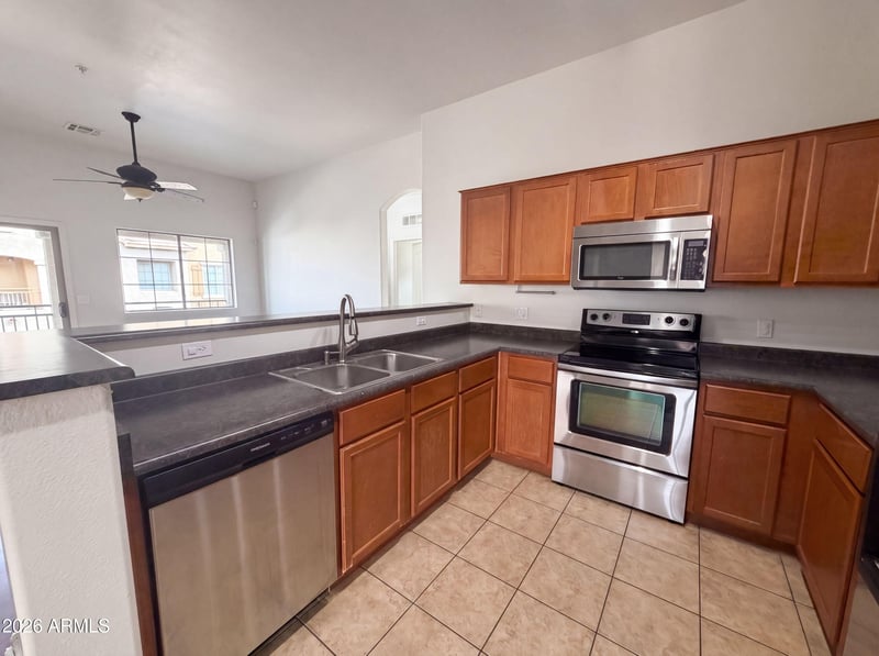 1350 S Greenfield Rd #2219, Mesa, AZ 85206