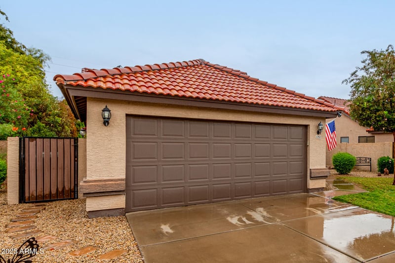 1350 Seascape Dr, Gilbert, AZ 85233