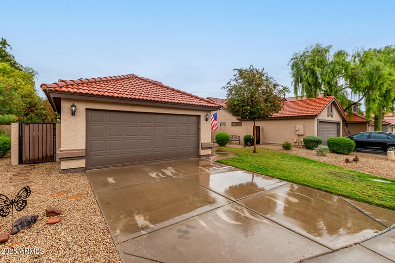 1350 Seascape Dr, Gilbert, AZ 85233