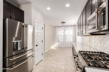 13500 174th Ln, Surprise, AZ 85388