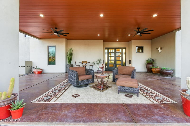 13502 Jomax Rd, Scottsdale, AZ 85262