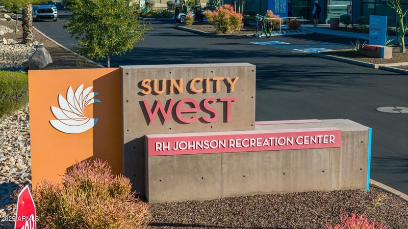 13506 Prospect Dr, Sun City West, AZ 85375
