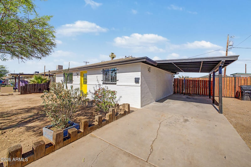1351 N 39th Ave, Phoenix, AZ 85009