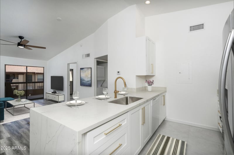 1351 Pleasant Dr #2011, Chandler, AZ 85225