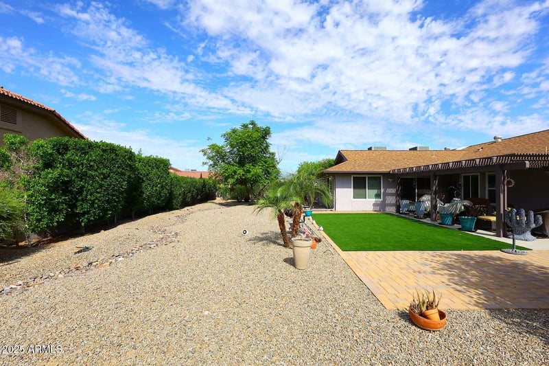 13515 Gemstone Dr, Sun City West, AZ 85375