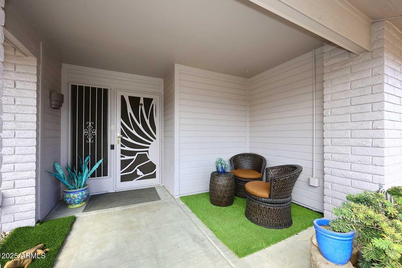 13515 Gemstone Dr, Sun City West, AZ 85375