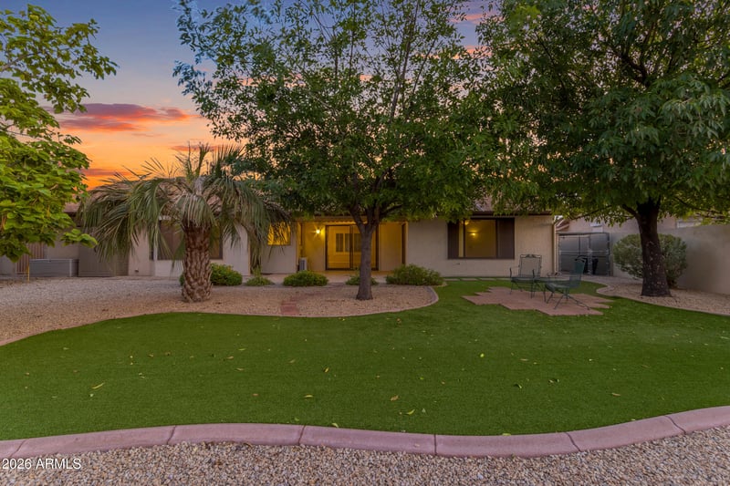 13518 Gable Hill Dr, Sun City West, AZ 85375