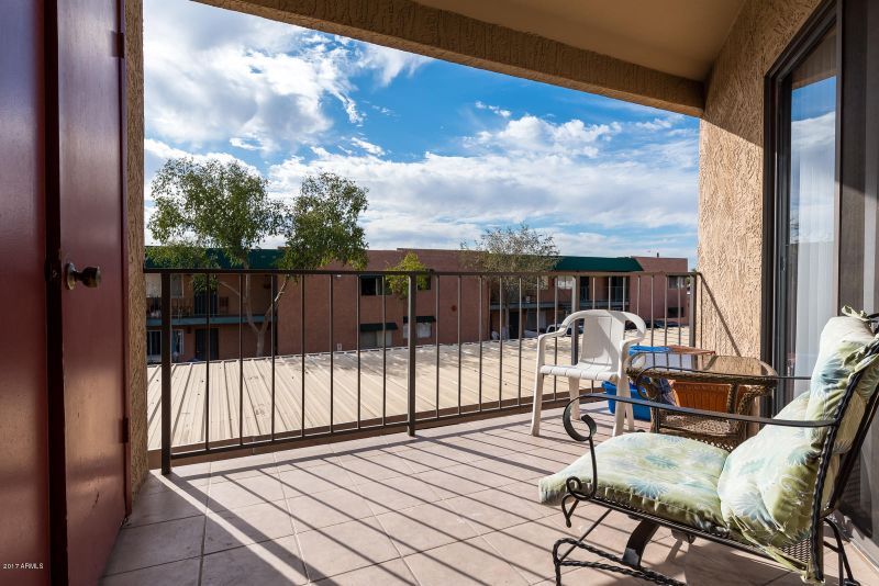1352 E Highland Ave #214, Phoenix, AZ 85014
