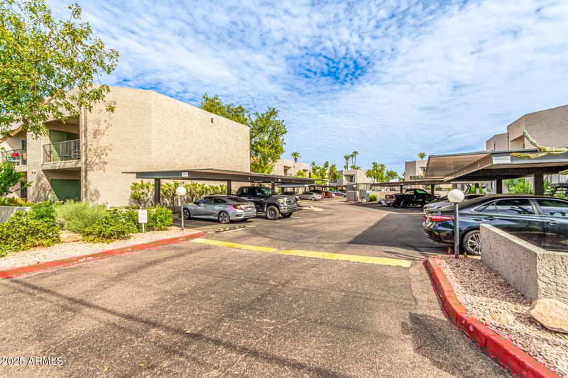 1352 Highland Ave #117, Phoenix, AZ 85014