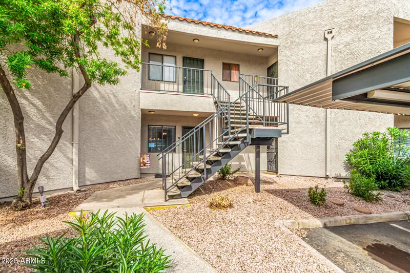 1352 Highland Ave #117, Phoenix, AZ 85014