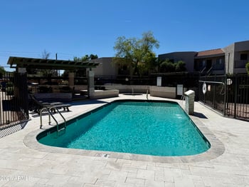 1352 Highland Ave #202, Phoenix, AZ 85014