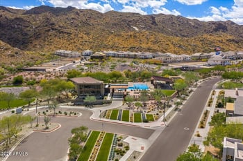 1352 La Mirada Dr, Phoenix, AZ 85042