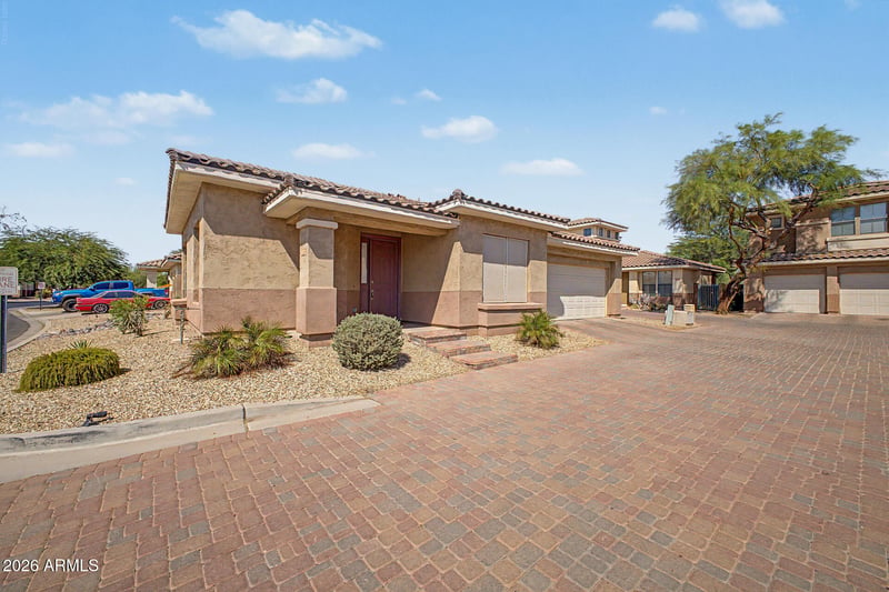 13522 W Cypress St, Goodyear, AZ 85395