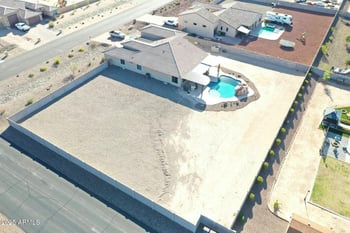13524 Sierra Vista Dr, Glendale, AZ 85307