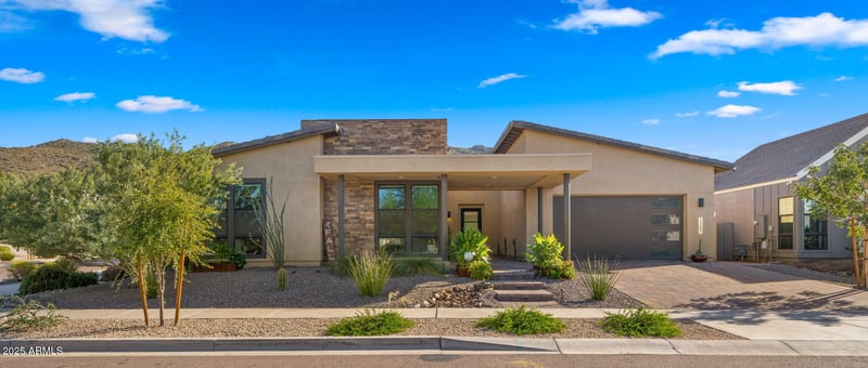 1353 Paseo Way, Phoenix, AZ 85042
