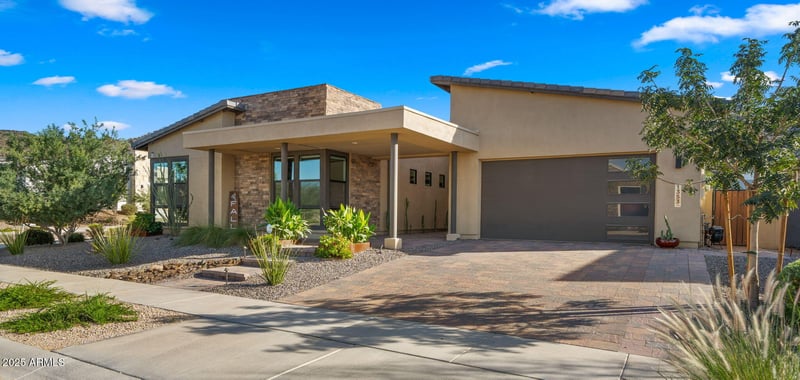 1353 Paseo Way, Phoenix, AZ 85042