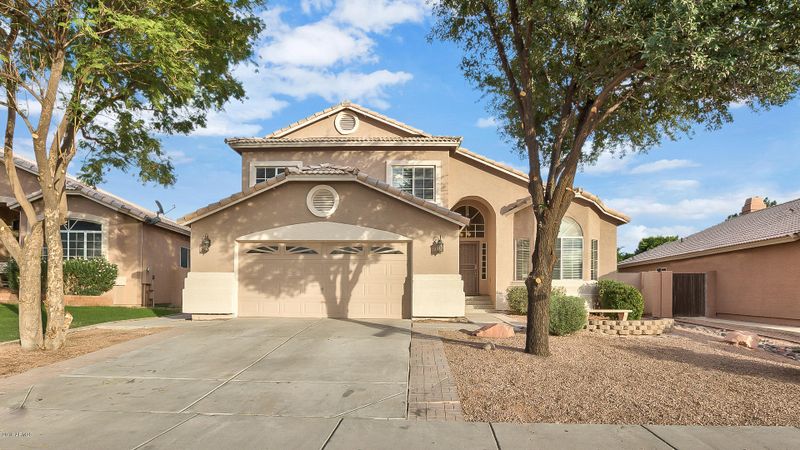 1353 S Monterey St, Gilbert, AZ 85233
