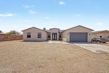 1353 Superstition Blvd, Apache Junction, AZ 85120