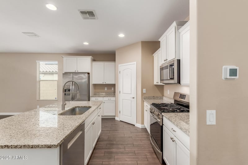 13530 Briles Rd, Peoria, AZ 85383