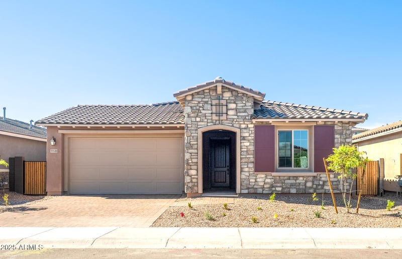 13530 Copperleaf Ln, Peoria, AZ 85383