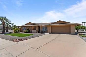 13530 Spanish Garden Dr, Sun City West, AZ 85375