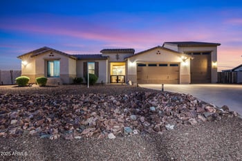13532 Sierra Vista Dr, Glendale, AZ 85307