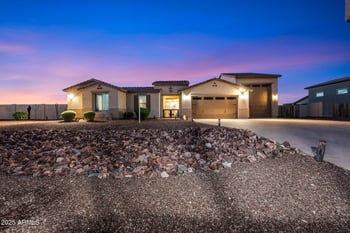 13532 Sierra Vista Dr, Glendale, AZ 85307