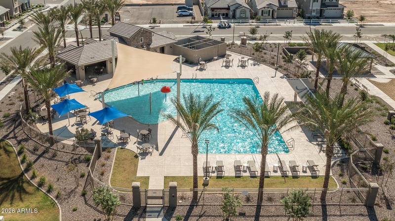 13536 157th Ln, Surprise, AZ 85379