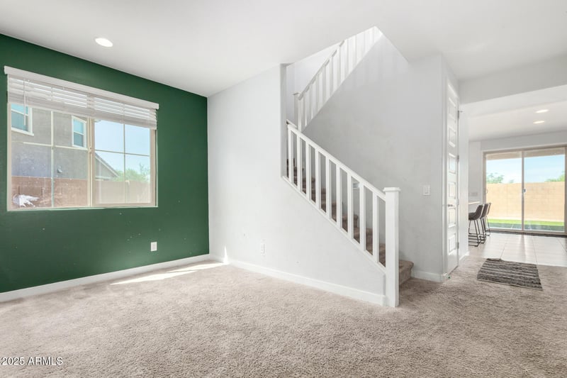 1354 Glass Ln, Phoenix, AZ 85042