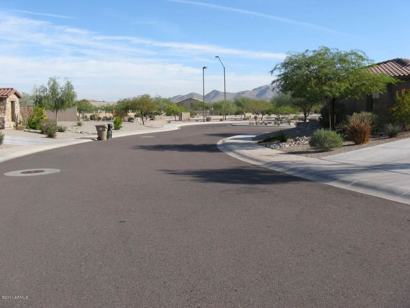 13545 S 183 Dr, Goodyear, AZ 85338