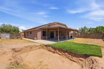 13547 W Peck Dr, Litchfield Park, AZ 85340