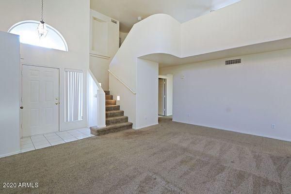 1355 E Helena Dr, Phoenix, AZ 85022