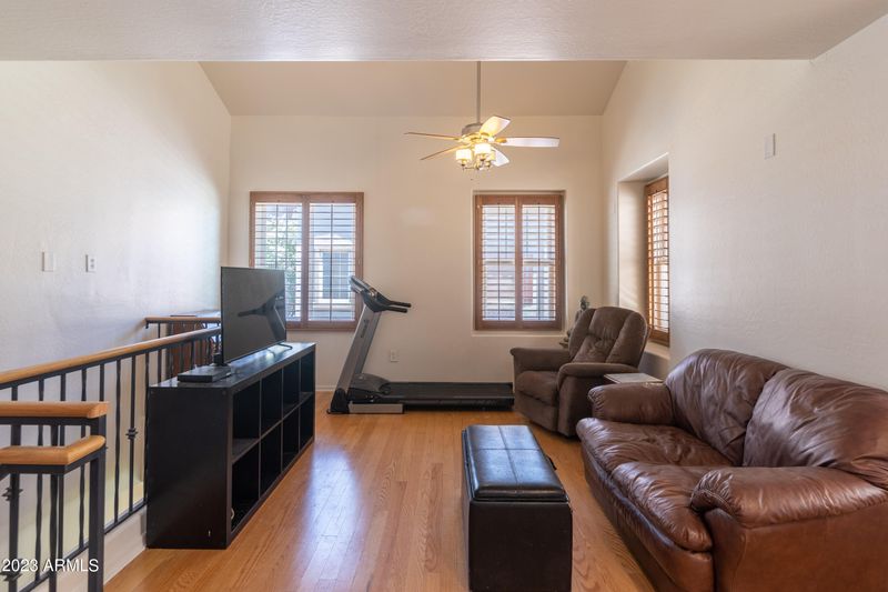 1355 S Sabino Dr, Gilbert, AZ 85296