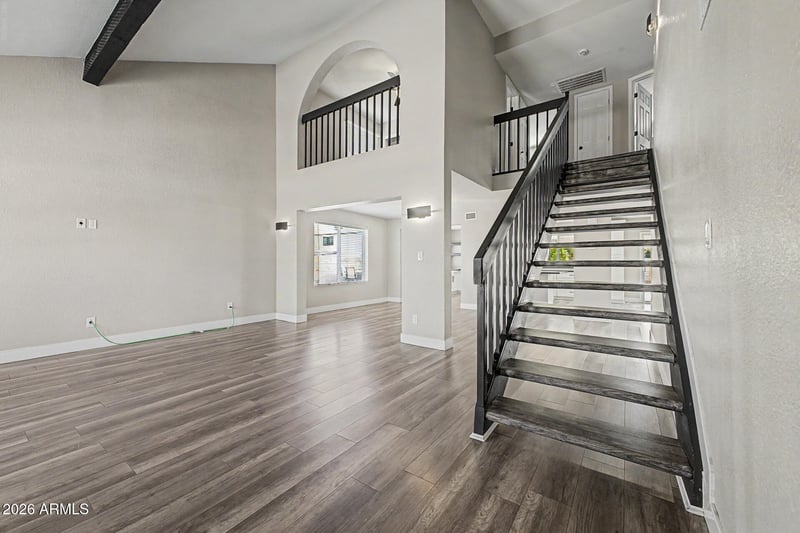 1355 W Lobo Ave, Mesa, AZ 85202