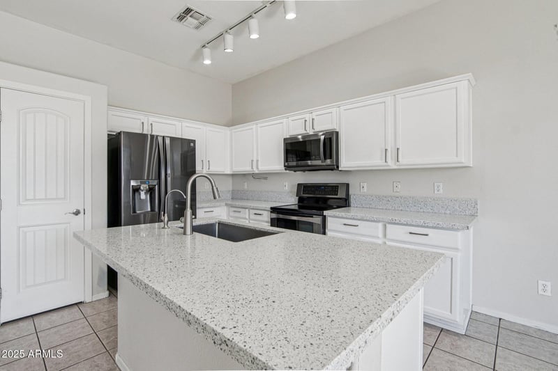 13553 Ironwood St, Surprise, AZ 85374