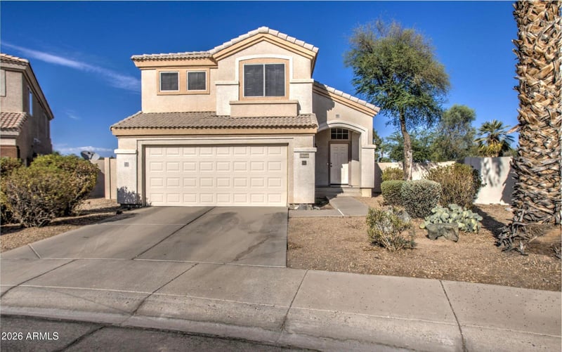 13556 W Desert Flower Dr, Goodyear, AZ 85395