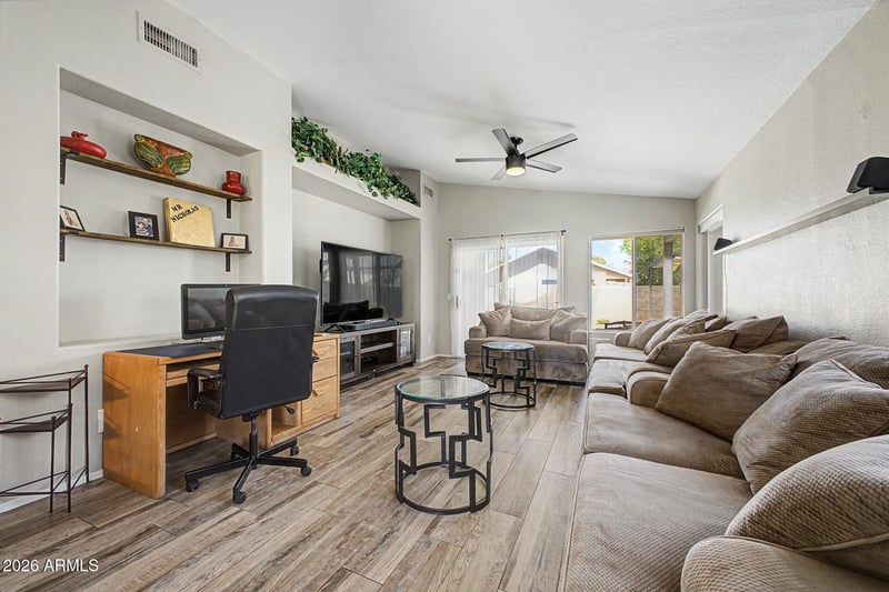 13558 W Saguaro Ln, Surprise, AZ 85374