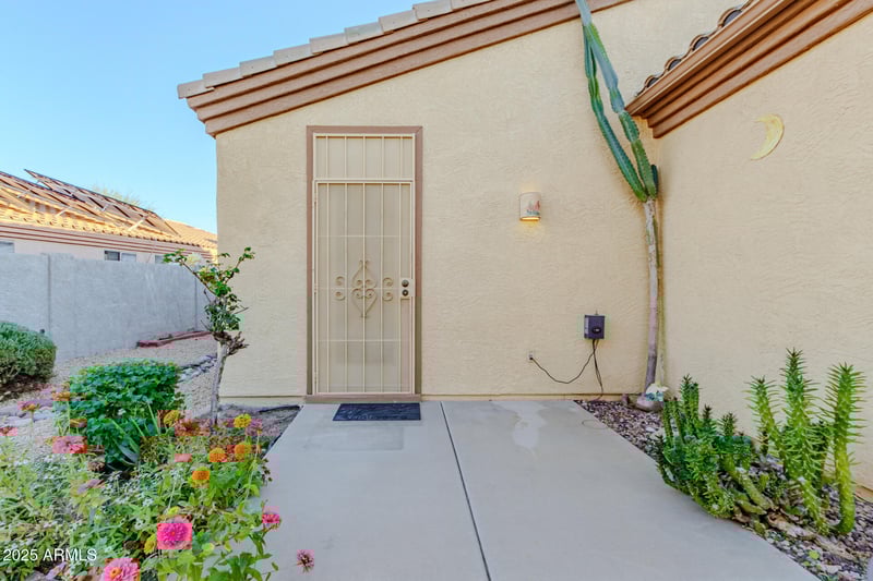 13558 Young St, Surprise, AZ 85374