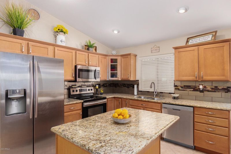 1356 E Ash Rd, San Tan Valley, AZ 85140