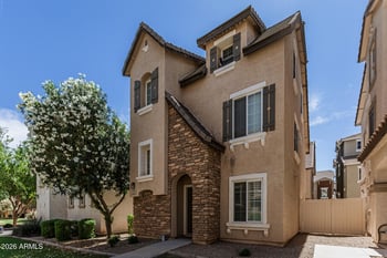 1356 Sabino Dr, Gilbert, AZ 85296