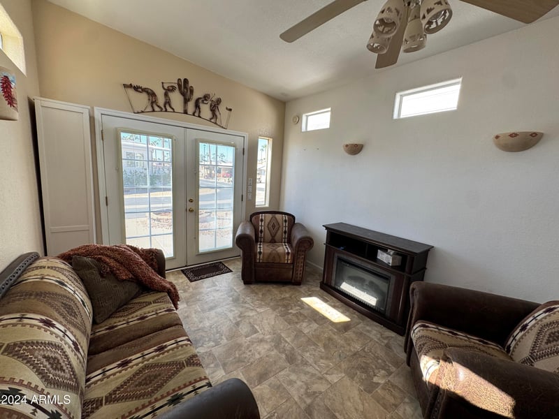 1357 Kiowa Cir #357, Apache Junction, AZ 85120