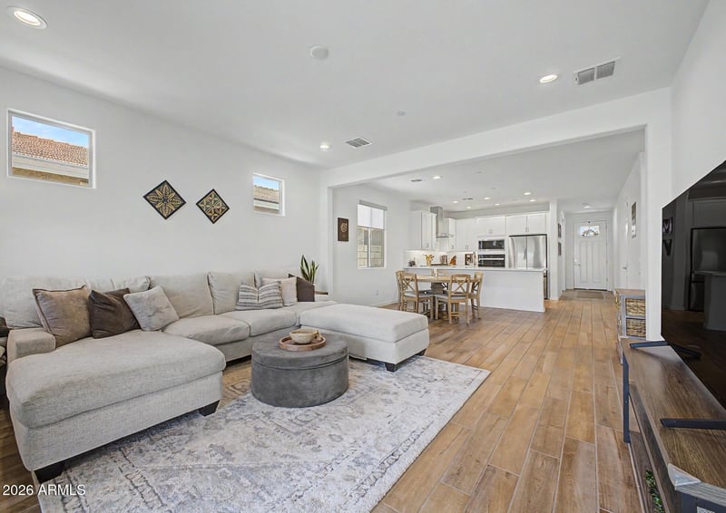 13578 W Shifting Sands Dr, Peoria, AZ 85383