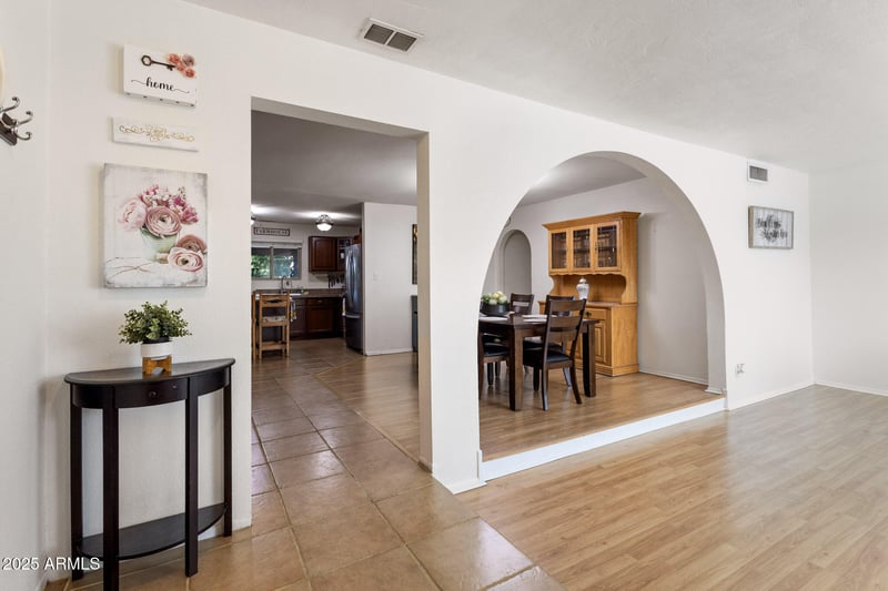 1358 Lobo Ave, Mesa, AZ 85202