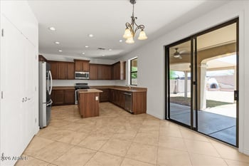 13585 S 175th Dr, Goodyear, AZ 85338