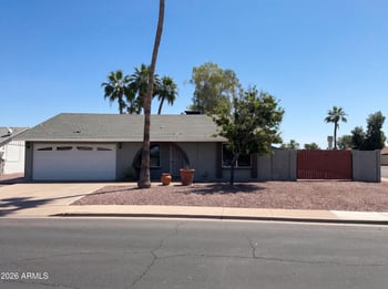 1359 Almond Cir, Mesa, AZ 85204