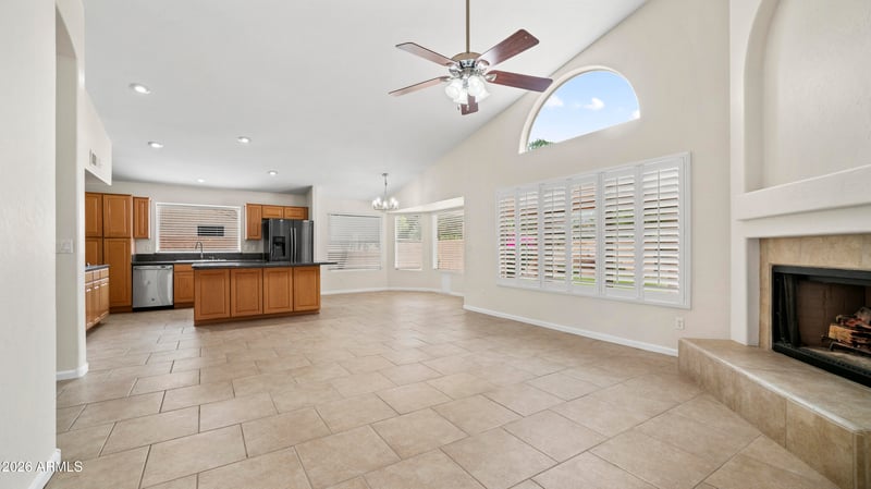 1359 W Larona Ln, Tempe, AZ 85284