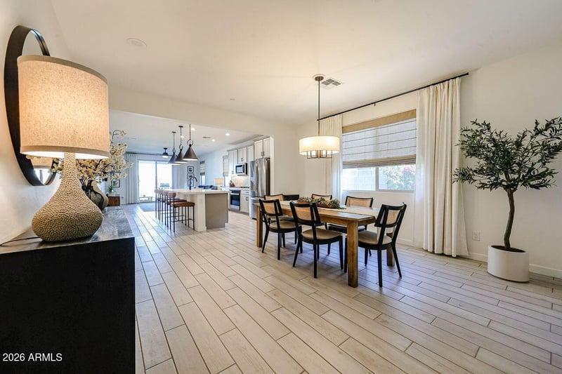 13594 W Shifting Sands Dr, Peoria, AZ 85383