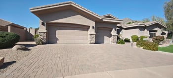136 Desert Wind Dr, Phoenix, AZ 85048