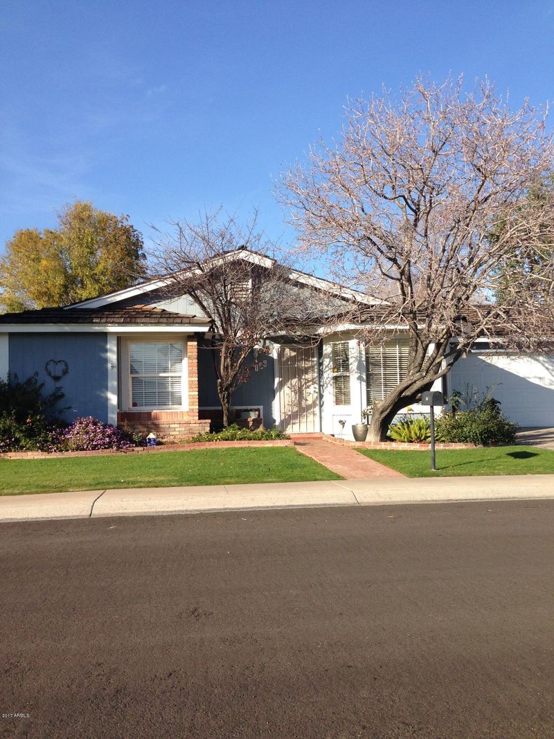 136 E Hartford Ave, Phoenix, AZ 85022