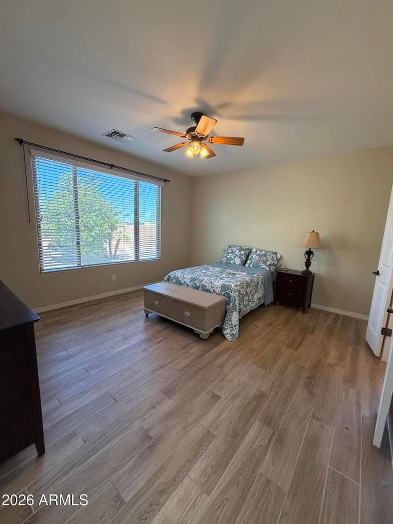 136 Latigo Cir, San Tan Valley, AZ 85143
